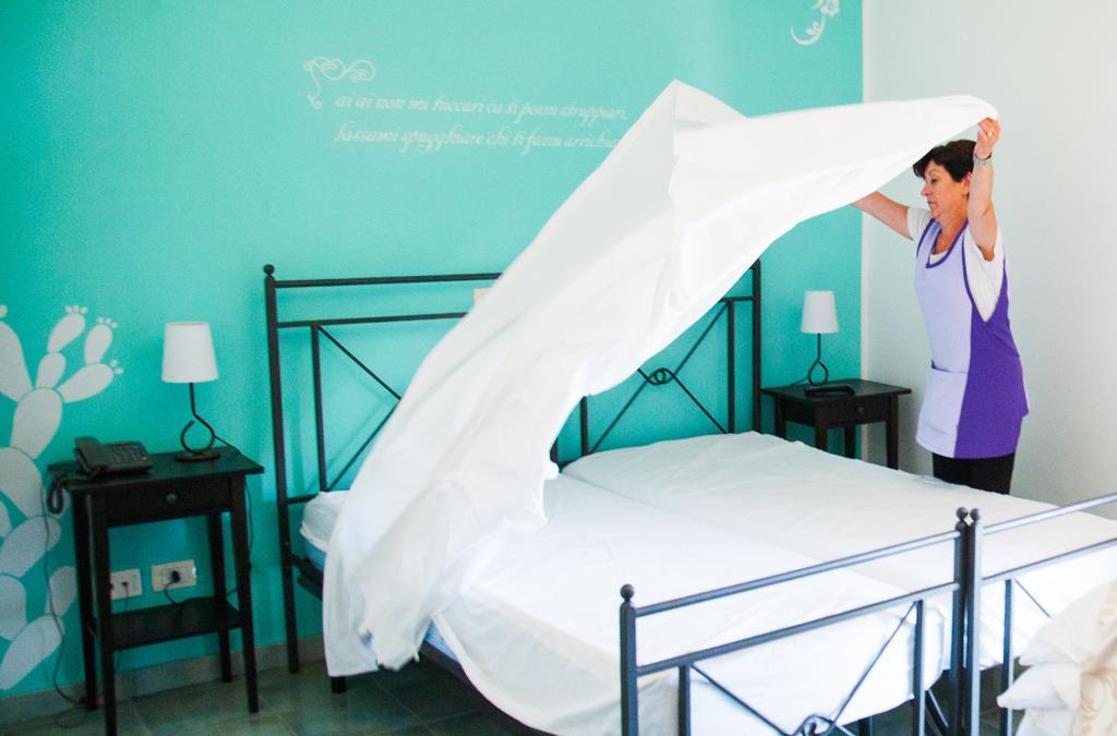 Hotel Donna Rosa SantʼAlessio Siculo Buitenkant foto