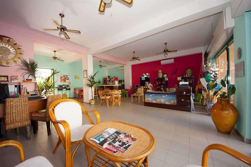 Hotel Donna Rosa SantʼAlessio Siculo Buitenkant foto